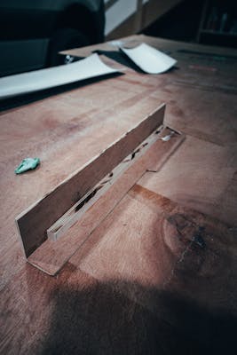 L Bracket for Sliding Door
