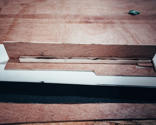 L Bracket for Sliding Door