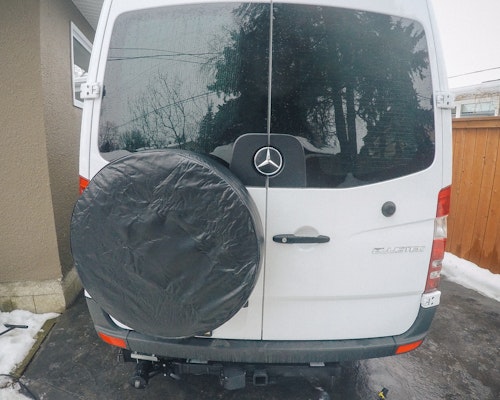 'Rear sprinter spare tire