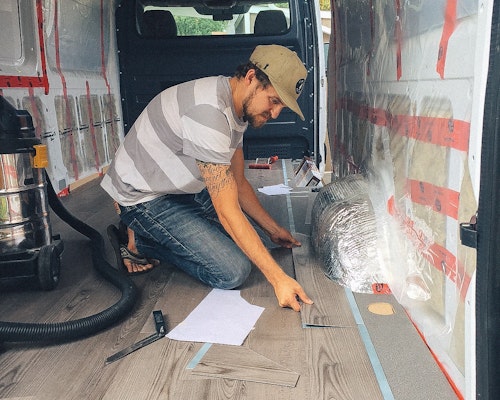 'Flooring sprinter van flooring