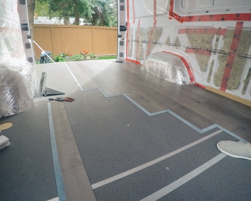 'Van sprinter van flooring