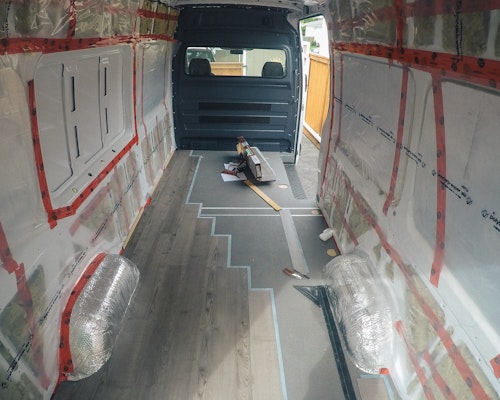 'Van sprinter van flooring