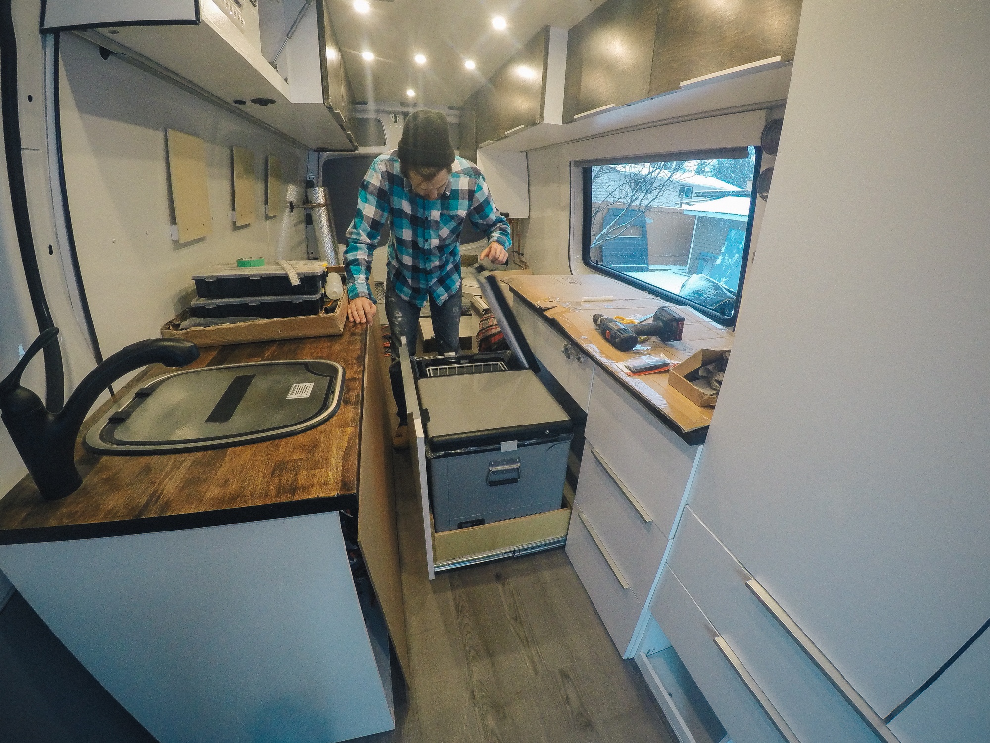 campervan electric fridge