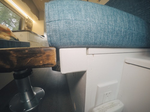 sprinter van table