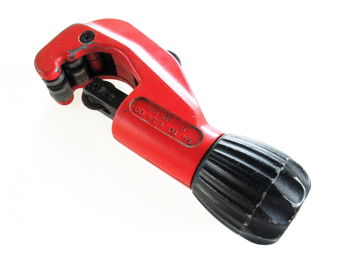 Pipe Cutter