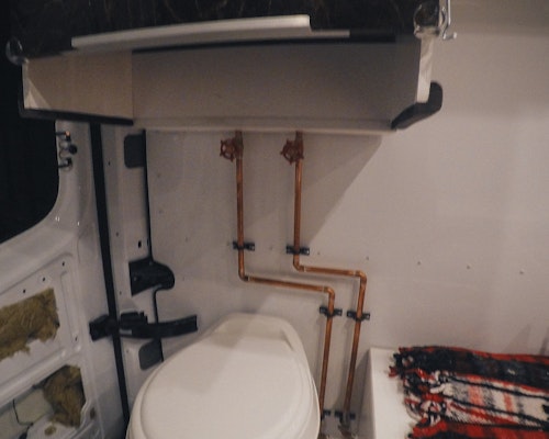 'Shower van shower valves